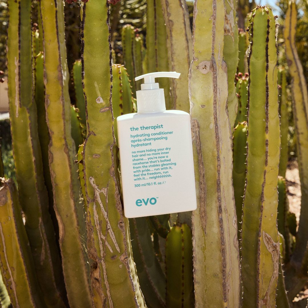 Evo the Therapist Hydrating Conditioner 300ml — salon-grade haircare | UKIYO Hair Salon NZ